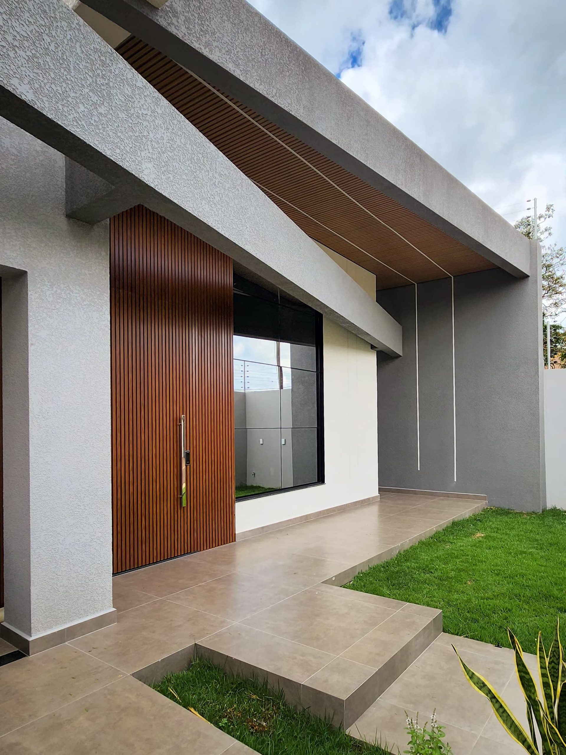 MADEIRA RIPADO 2 - REF. NS2501.255